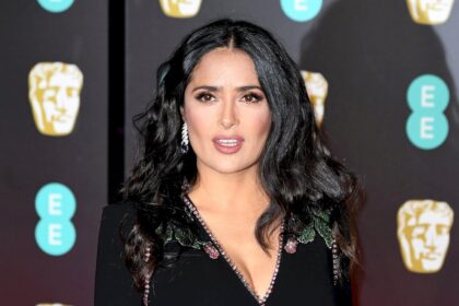 salma-hayek sera-homenajeada-en-la-gala-baby2baby-por-su-apoyo-a-ninos-necesitados