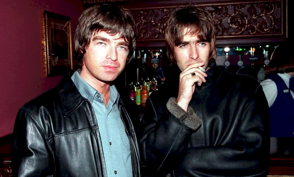 “definitely-maybe»-fue-el-ultimo-gran-album-de-punk-en-muchos-sentidos”:-noel-gallagher