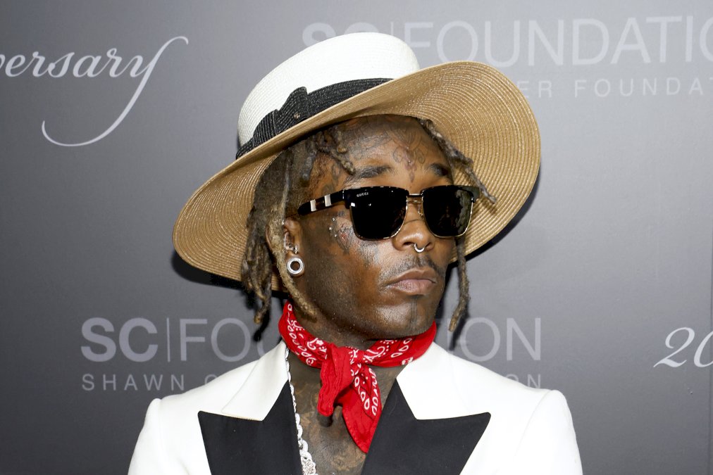 lil-uzi-vert-pide-$6-millones-de-dolares-por-mansion-que-compro-hace-un-par-de-anos