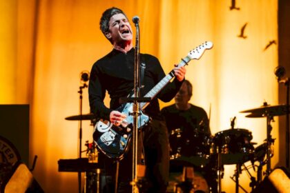 noel-gallagher-comparte-el-video-oficial-de-‘we’re-gonna-get-there-in-the-end’