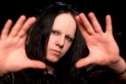 slipknot-enfrenta-una-demanda-por-“lucrar”-con-la-muerte-de-joey-jordison