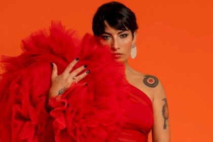 ana-tijoux-presenta-vida,-su-primer-album-musical-en-una-decada