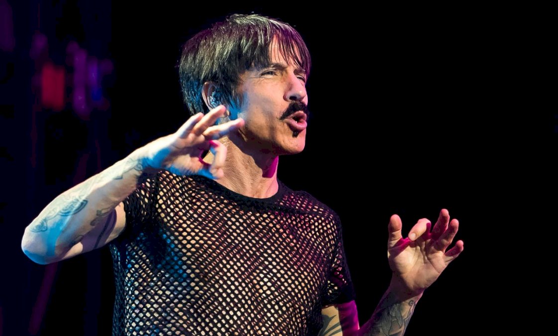 una-pelicula-biografica-de-anthony-kiedis-esta-en-camino