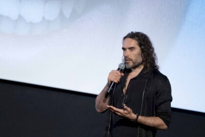 russell-brand-hablo-de-las-acusaciones-de-abuso-sexual-que-hay-en-su-contra