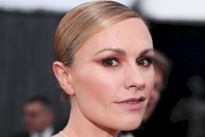 la-actriz-anna-paquin-insiste-en-vender-su-moderna-casa-en-california