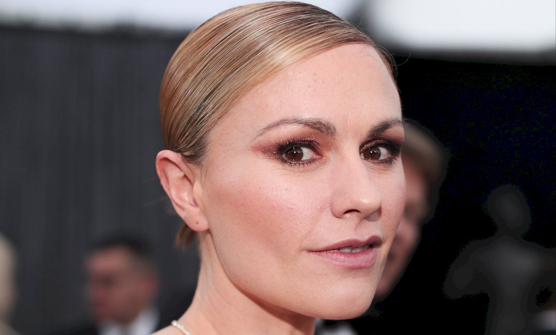 la-actriz-anna-paquin-insiste-en-vender-su-moderna-casa-en-california