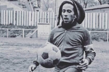 one-love:-la-sorprendente-conexion-futbolera-entre-bob-marley-y…-un-argentino-campeon-del-mundo