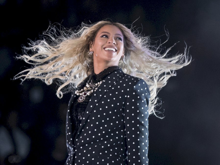 beyonce-anuncia-nuevo-album-en-el-super-bowl-lviii