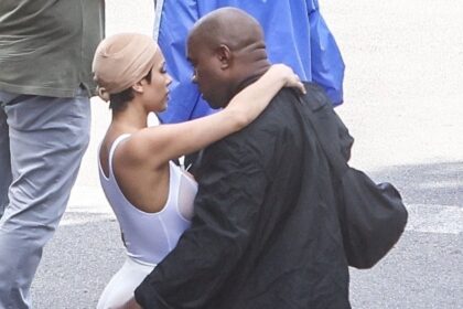 esposa-de-kanye-west,-bianca-censori,-podria-ir-a-prision-por-el-atuendo-que-utilizo-en-paris