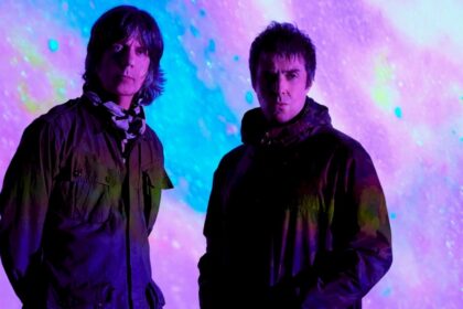 liam-gallagher-y-john-squire-capturan-la-esencia-del-sonido-manchester-en-su-primer-album-juntos