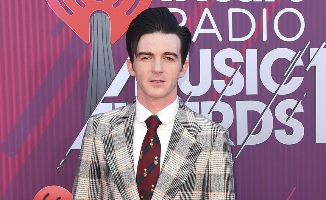 drake-bell-da-detalles-del-abuso-que-sufrio-a-manos-de-brian-peck