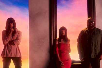 khruangbin-regresa-a-sus-comienzos-en-a-la-sala