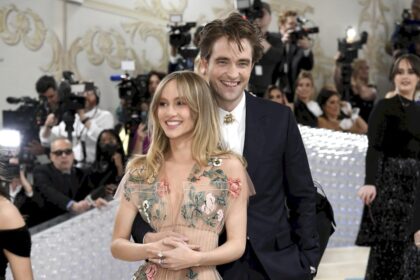 suki-waterhouse-comparte-la-primera-foto-de-su-bebe-con-robert-pattinson