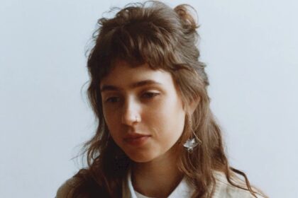 clairo-anuncia-la-llegada-de-su-tercer-album-de-estudio,-charm