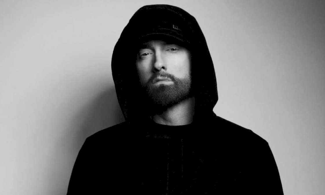 eminem-puso-el-clavo-final-en-el-ataud-de-su-alter-ego:-la-muerte-de-slim-shady-(coup-de-grace)-esta-aqui