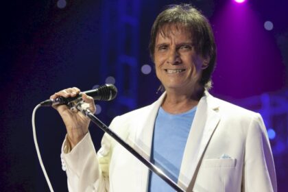 roberto-carlos-vuelve-a-buenos-aires:-que-artistas-argentinos-versionaron-a-‘o-rei”,-el-iconico-cantante-brasileno