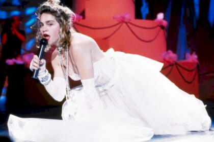 hace-40-anos-madonna-se-vistio-de-novia-y-cambio-el-curso-del-pop