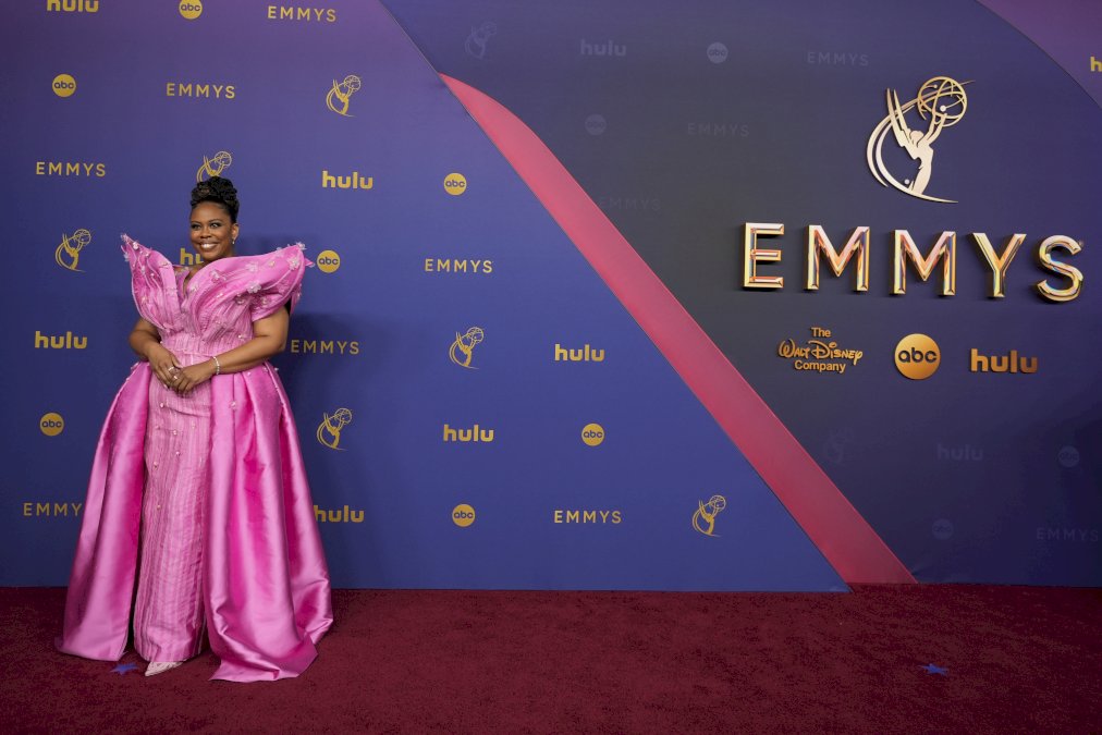 premios-emmy-2024:-alfombra-roja-con-los-mejores-y-peores-vestidos