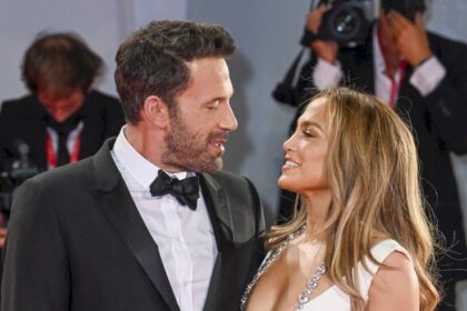 aseguran-que-jennifer-lopez-y-ben-affleck-se-mostraron-“carinosos”-durante-un-paseo-con-sus-hijos