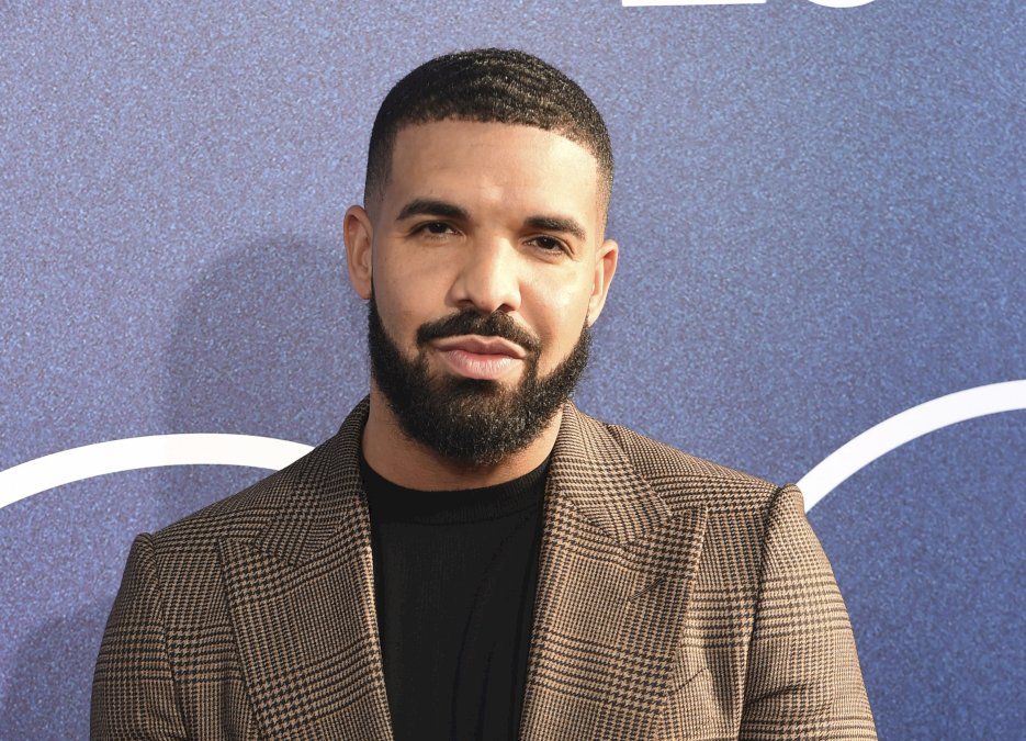 drake-incursiona-en-los-corridos-tumbados-por-primera-vez-en-su-carrera 