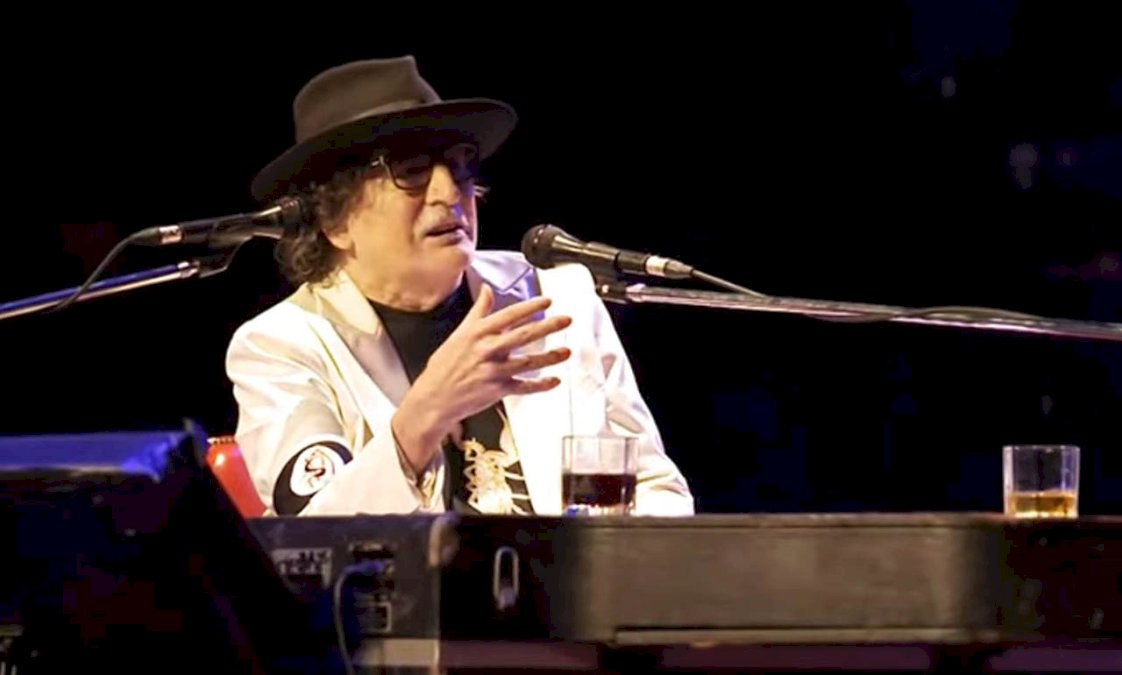 charly-garcia-cumple-anos-y-lanzan-‘la-logica-del-escorpion’-en-cd-y-vinilo-standard