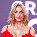 lili-estefan-seduce-en-la-playa-al-ritmo-de-luis-miguel  