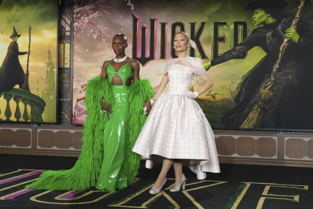 aseguran-que-ariana-grande-y-cynthia-erivo-recibieron-el-mismo-sueldo-por-wicked