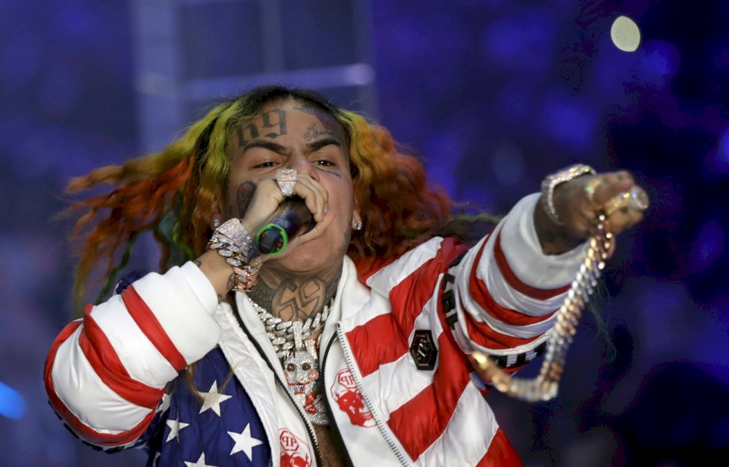 tekashi-6ix9ine-estrena-nuevo-amor:-conoce-quien-es