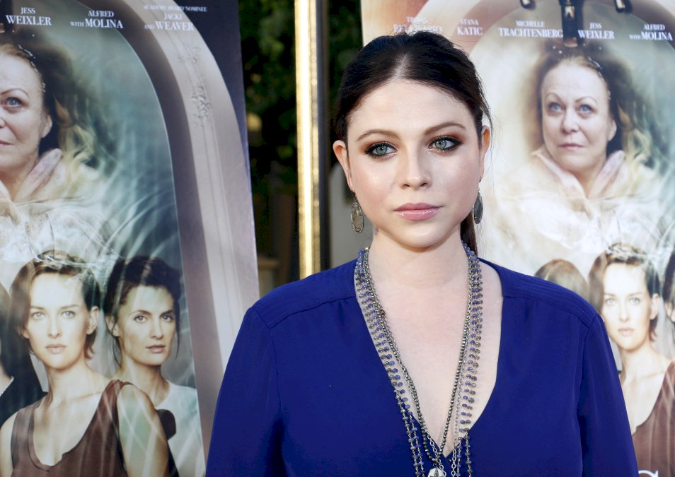 michelle-trachtenberg-fue-vista-en-“mal-estado”-dias-antes-de-su-muerte