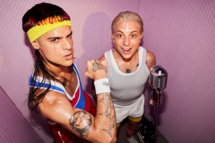 ca7riel-&-paco-amoroso-anunciaron-una-gira-por-latinoamerica:-“la-mejor-noche-de-tu-vida”