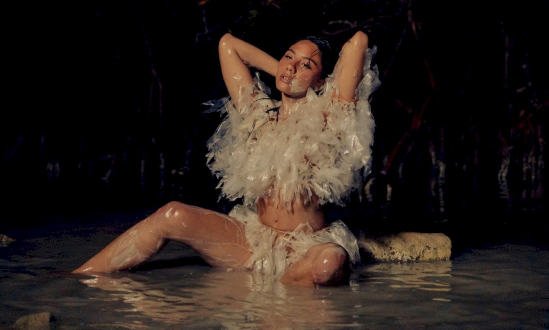 rainao-homenajea-a-puerto-rico-con-el-video-musical-de-‘sofocon’