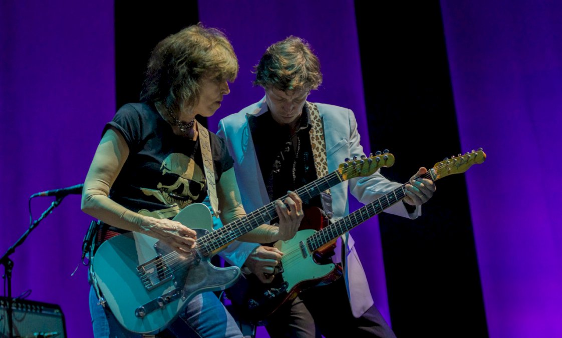 el-show-de-pretenders-en-buenos-aires:-nunca-es-tarde-para-aprender-a-gatear