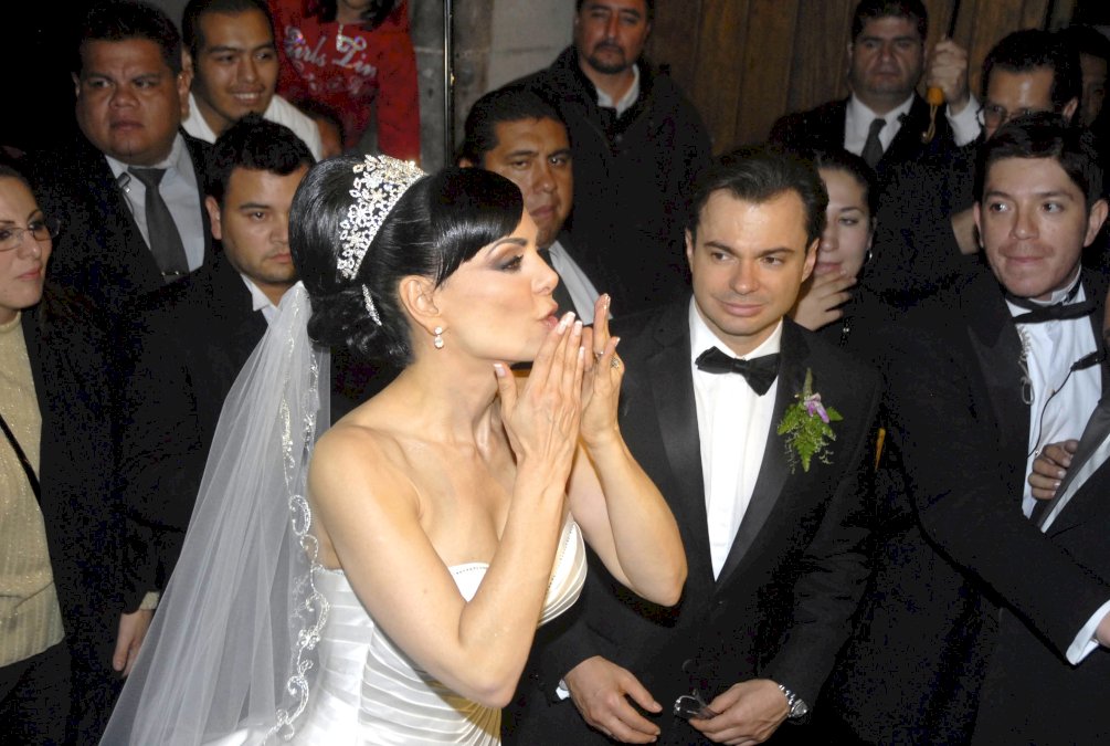 imelda-tunon-cree-que-el-esposo-de-maribel-guardia-empeora-la-situacion-entre-ellas