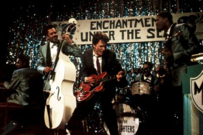 michael-j.-fox-esta-buscando-su-guitarra-perdida-de-volver-al-futuro