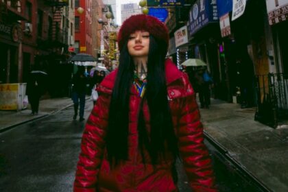 kei-linch-estrena-‘por-amor-(al-dinero)’ 