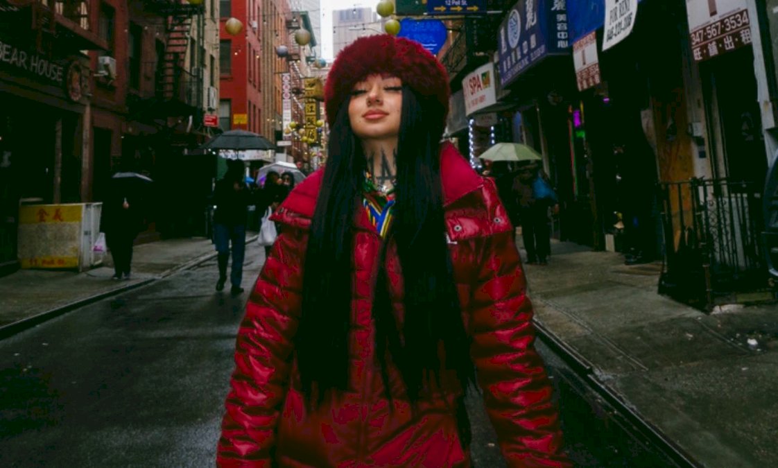 kei-linch-estrena-‘por-amor-(al-dinero)’ 