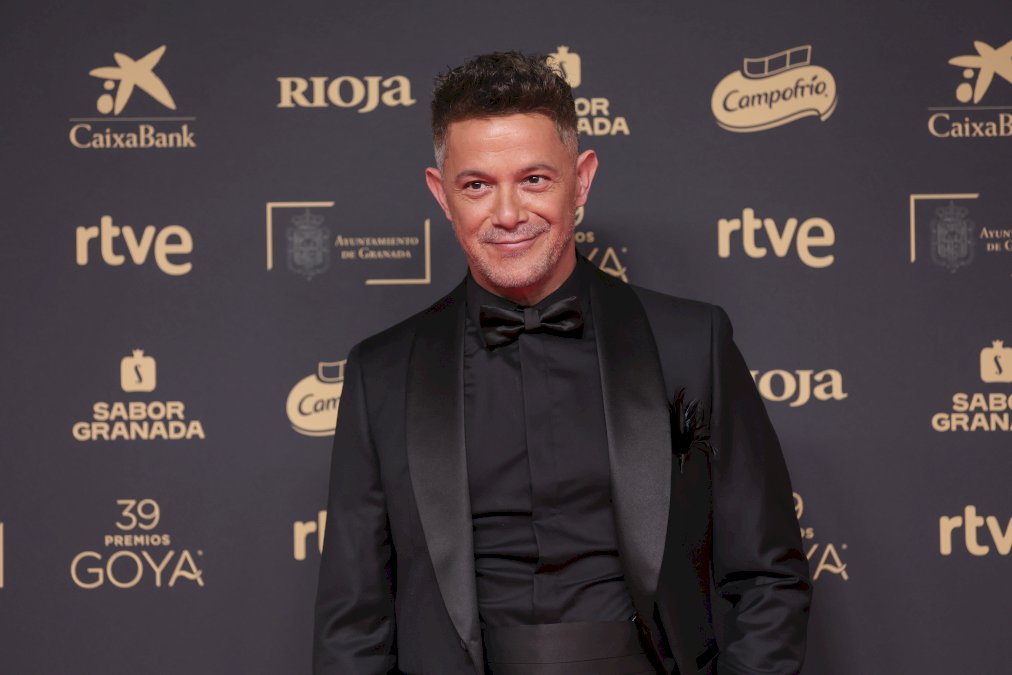 exfanatica-de-alejandro-sanz-hace-acusaciones-en-contra-del-cantante:-“me-siento-humillada”