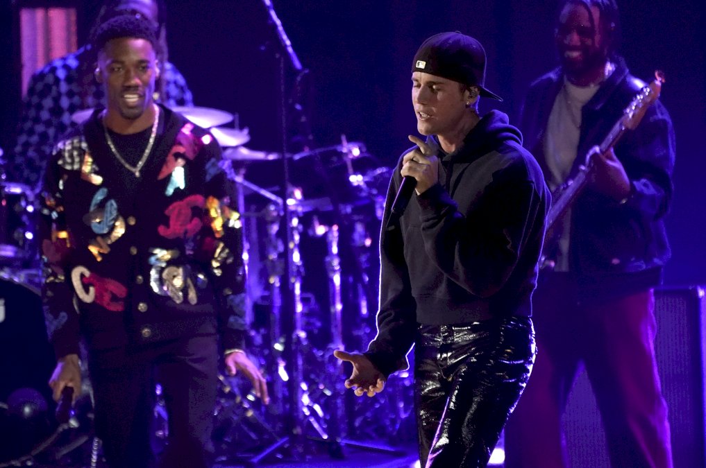 justin-bieber-actuara-en-los-premios-grammy-2026