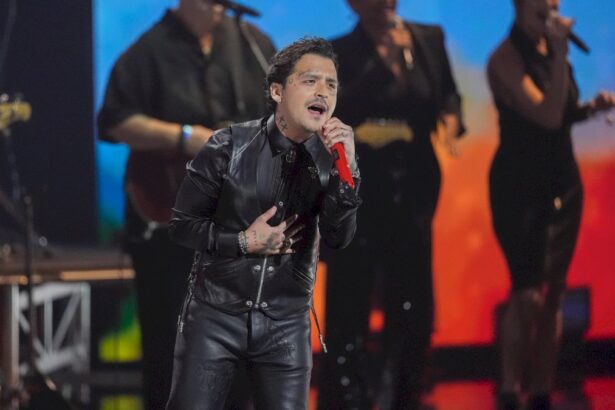 christian-nodal-asistio-al-concierto-de-kanye-west-en-mexico