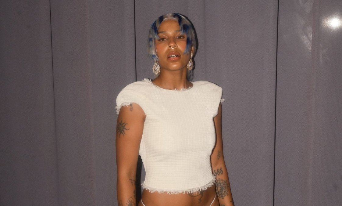 tokischa-reflexiona-sobre-el-amor-propio-en-‘ridin’